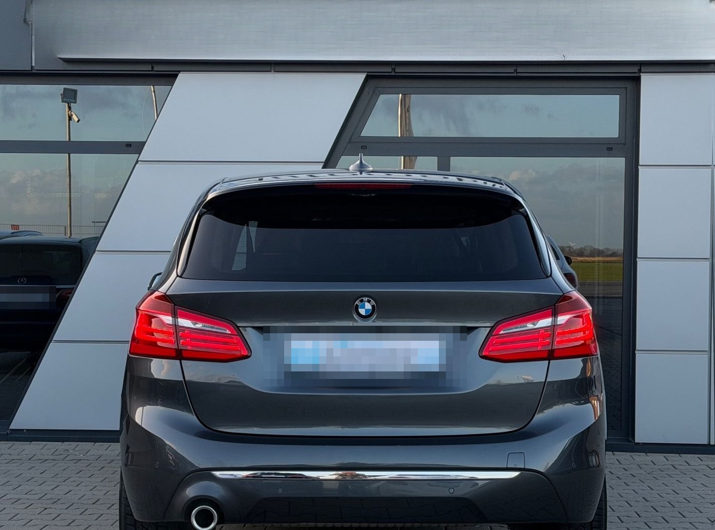 BMW 218 i Active Tourer Luxury Line Soundsystem Pano foto 8