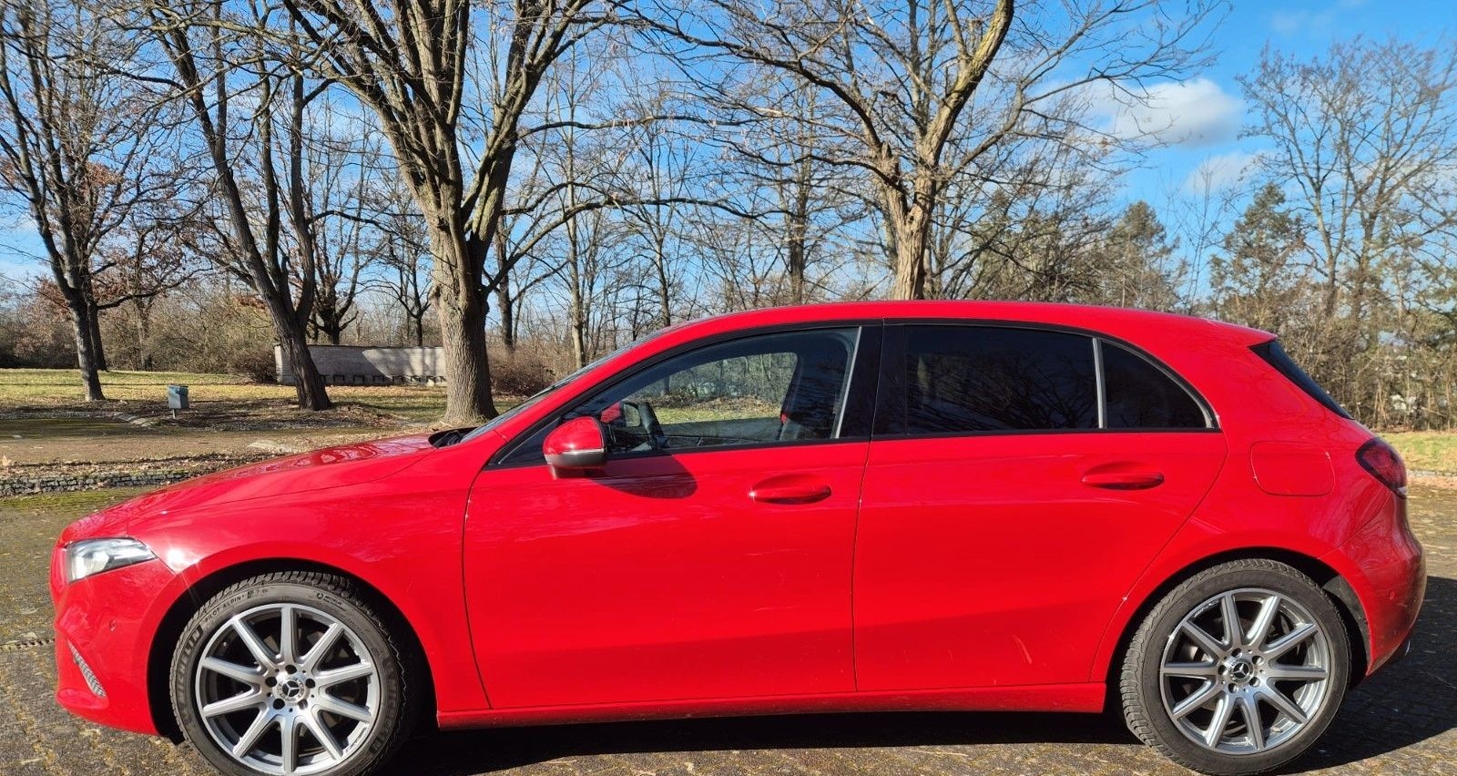Mercedes-Benz A220  Automatik, Kamera, Sitzh., Navi, 8 fach foto 4