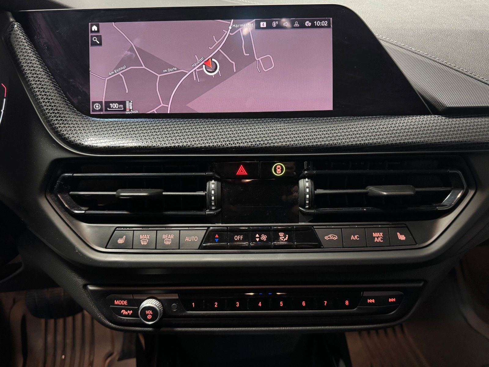 BMW 118 d Sport Line AT LED Shadow Line Navi foto 16