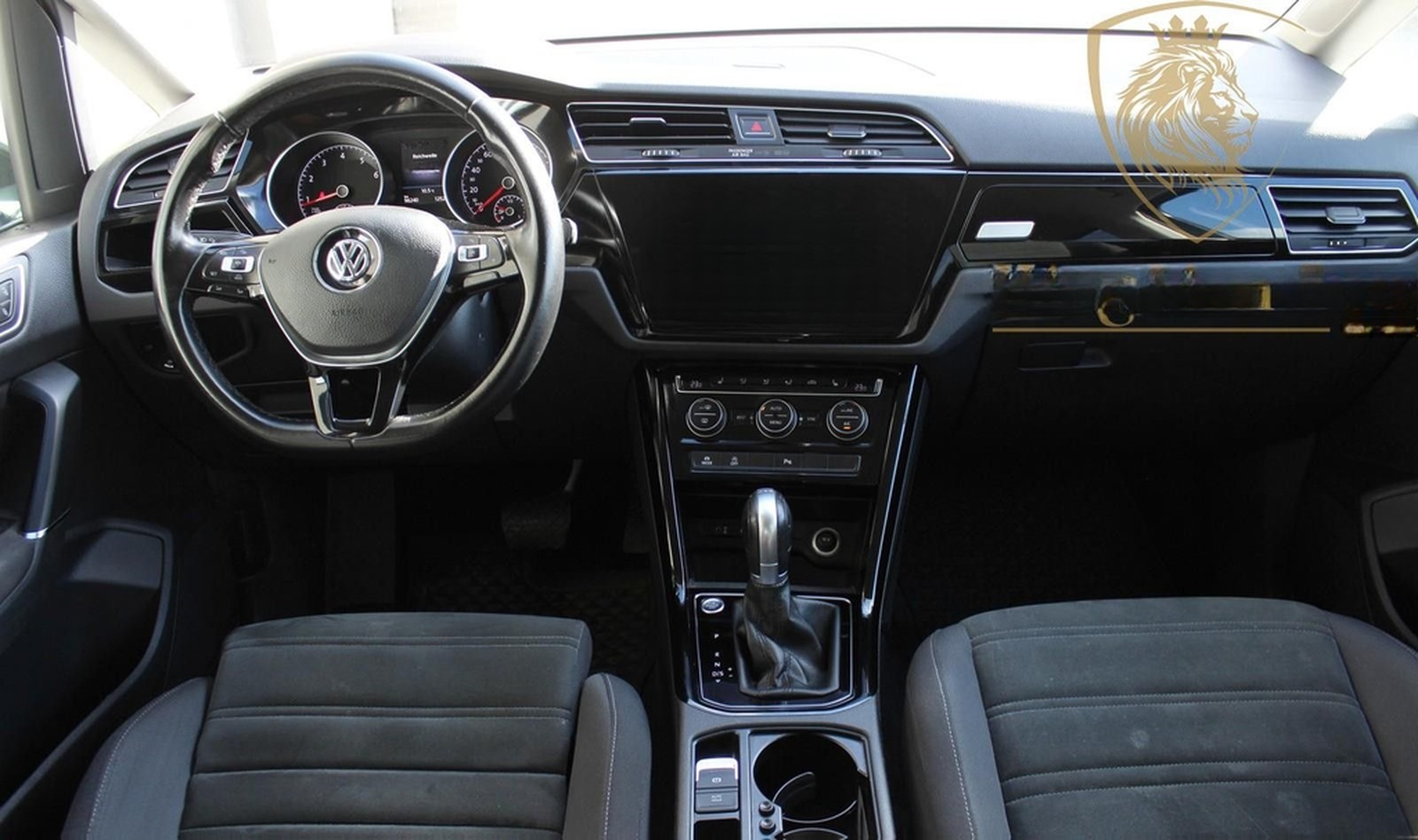 Volkswagen Touran Highline R LINE SPORT+MASSAGE+7 SITZER+AC foto 3