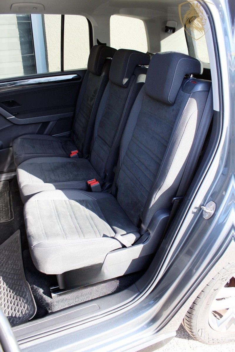 Volkswagen Touran Highline R LINE SPORT+MASSAGE+7 SITZER+AC foto 9
