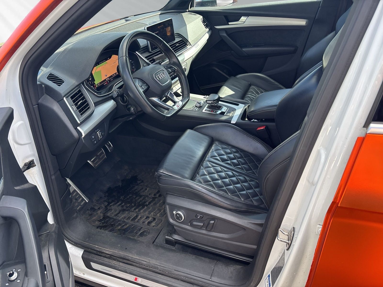 Audi SQ5 SUV TDI 255(347) kW(PS) tiptronic 8-stufig foto 10