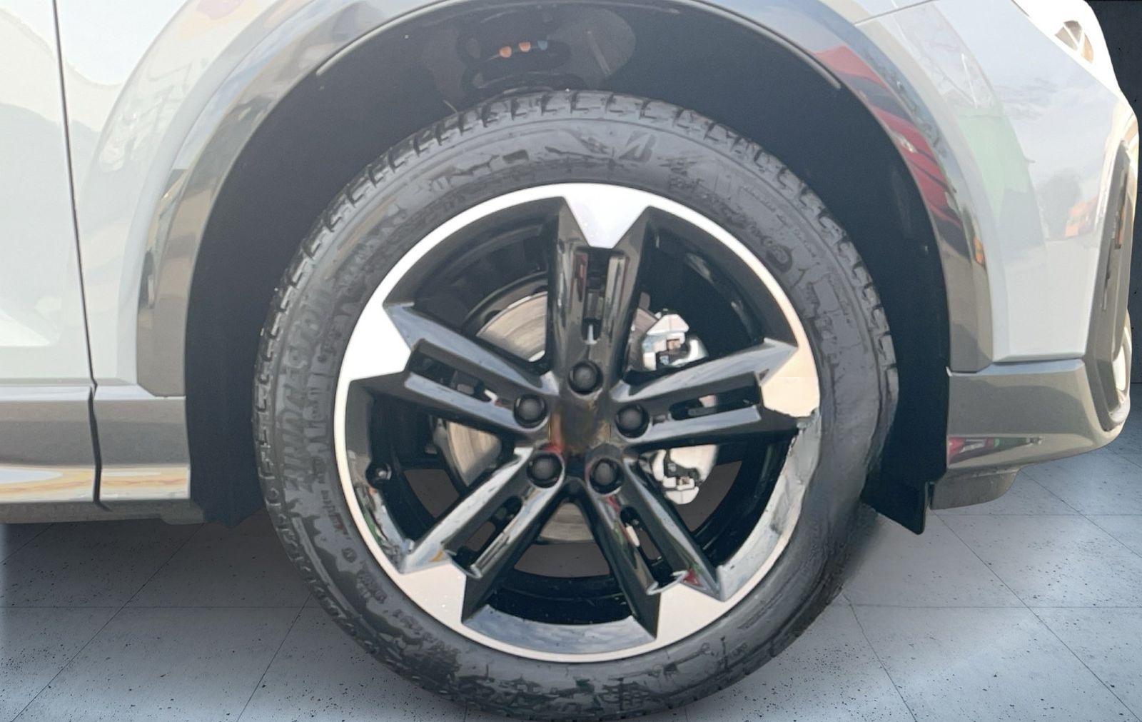 Audi Q2 S line 35 TFSI S tr. Matrix AHK 18 Cam ACC foto 8