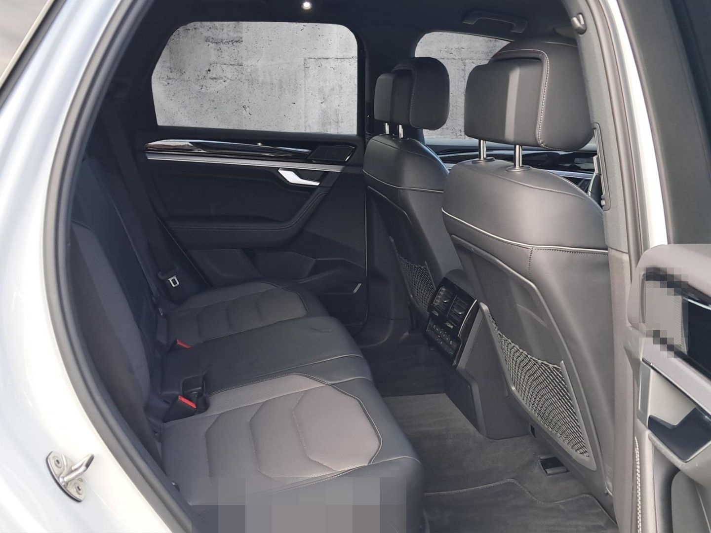 Volkswagen Touareg R-Line 4Motion Matrix Luftfederung AHK R foto 16