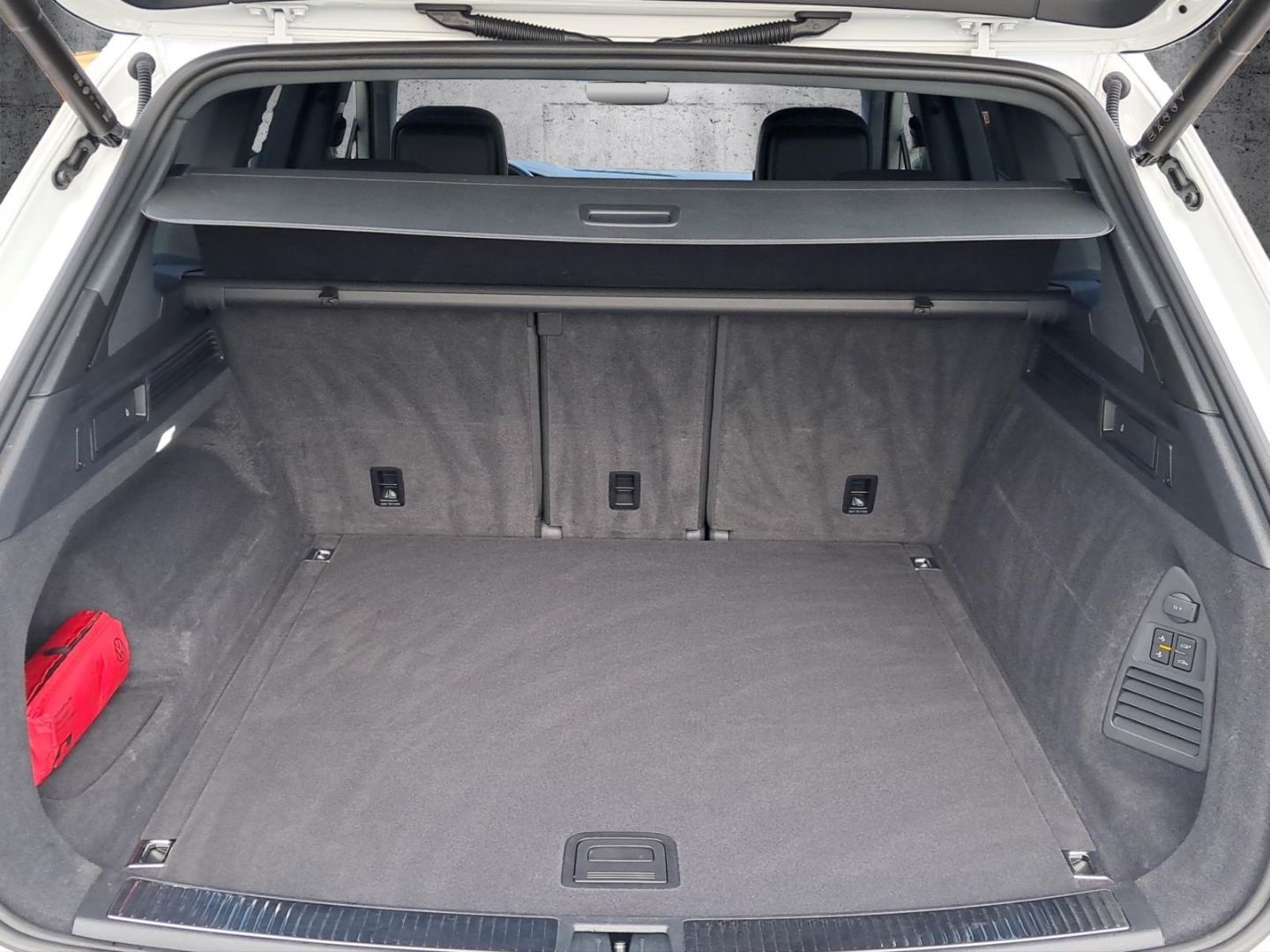 Volkswagen Touareg R-Line 4Motion Matrix Luftfederung AHK R foto 19