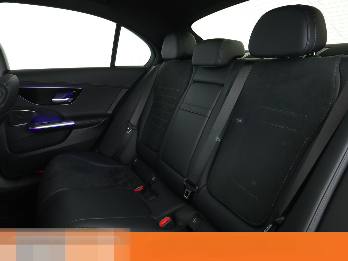 Mercedes-Benz C-Klasse C 300 AMG Line Aut.*NAVI*LED*TEMPO*360° foto 14