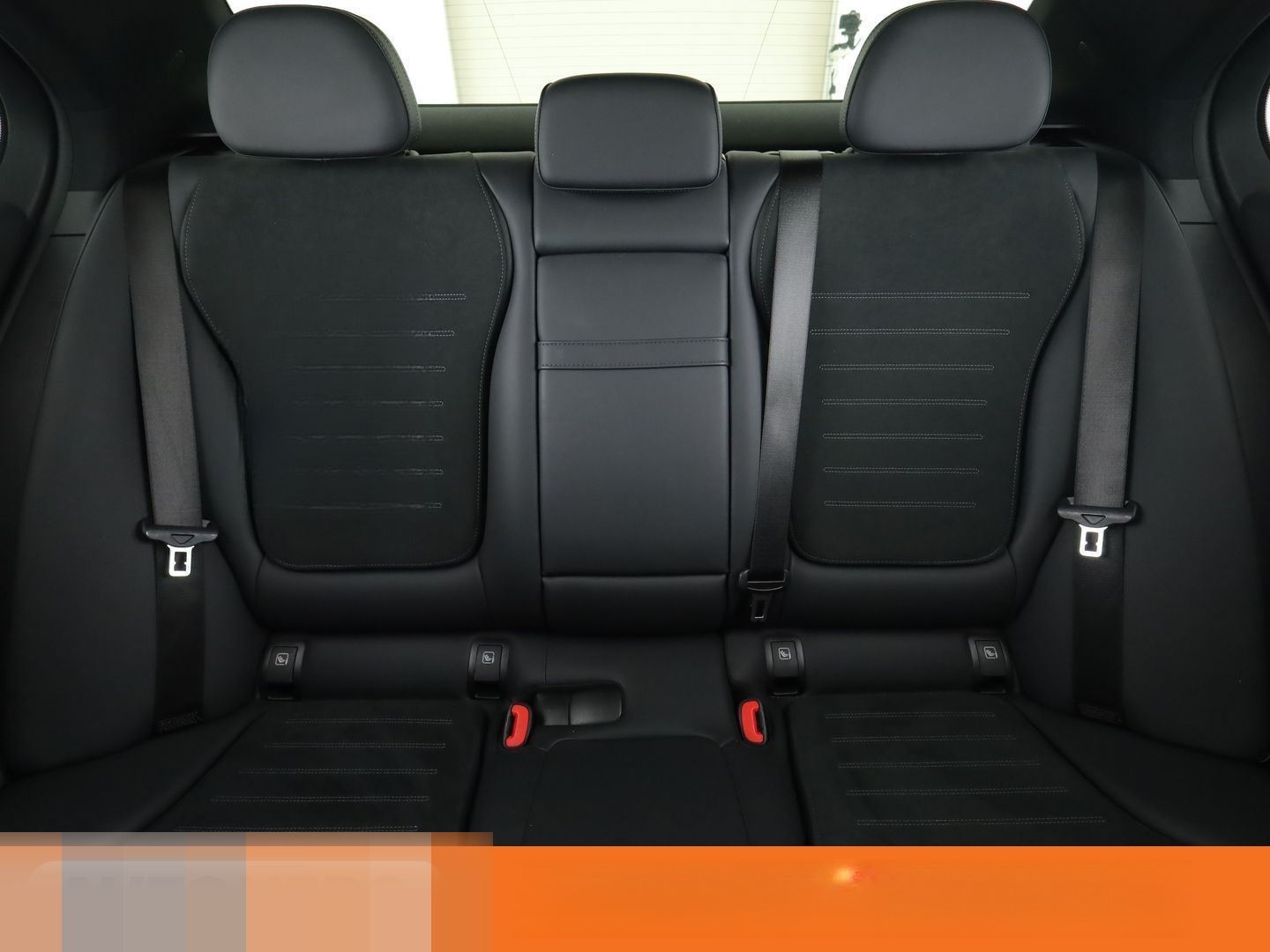 Mercedes-Benz C-Klasse C 300 AMG Line Aut.*NAVI*LED*TEMPO*360° foto 16