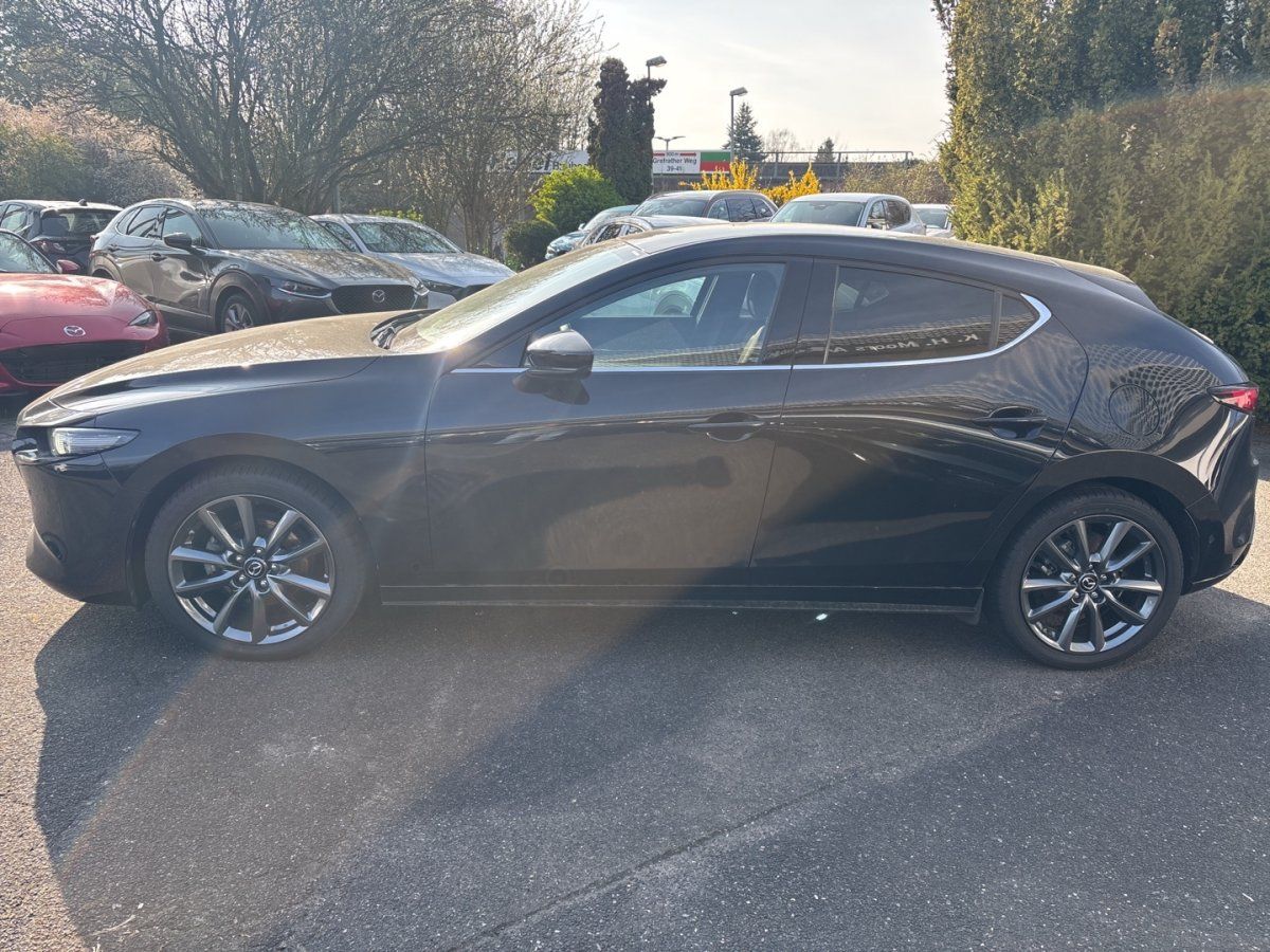 Mazda 3 5-Türer Selection SKYACTIV-G 2.0 150PS M Hybri foto 2