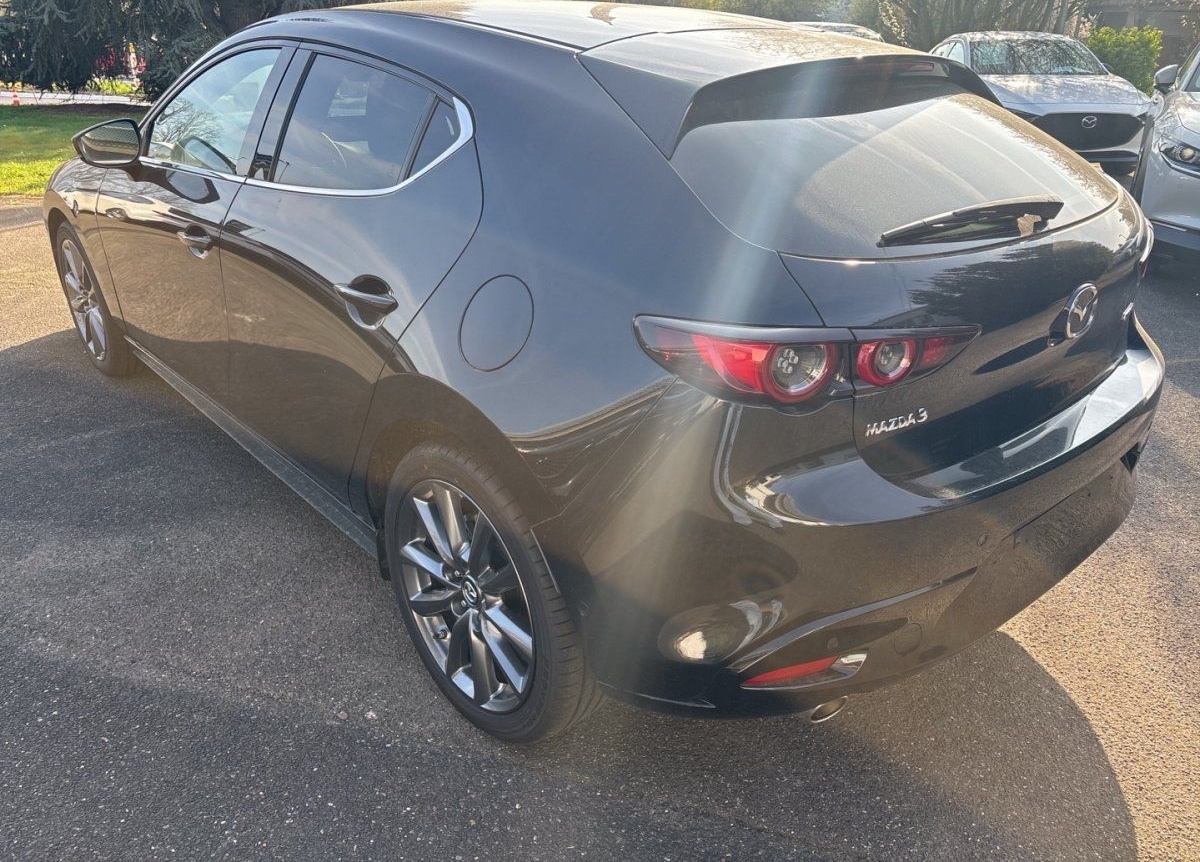 Mazda 3 5-Türer Selection SKYACTIV-G 2.0 150PS M Hybri foto 3