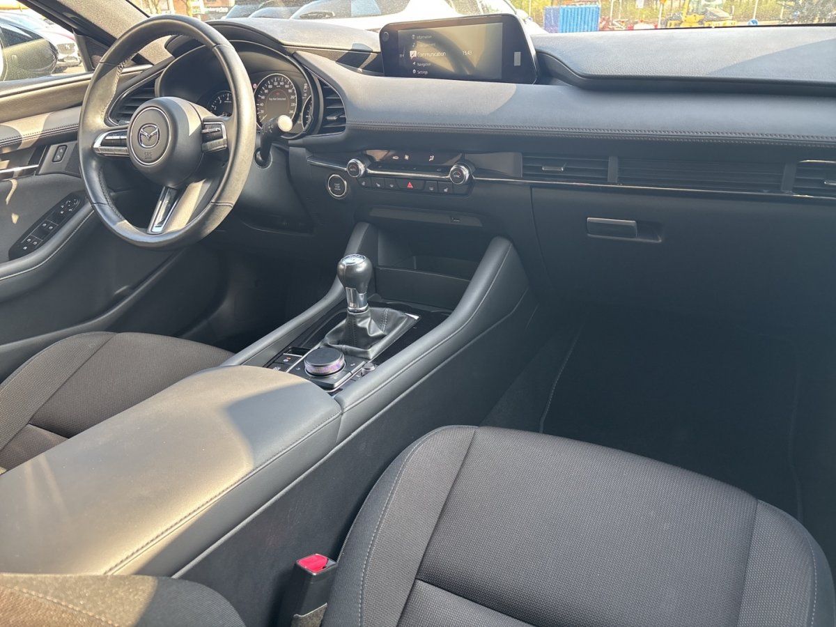 Mazda 3 5-Türer Selection SKYACTIV-G 2.0 150PS M Hybri foto 8