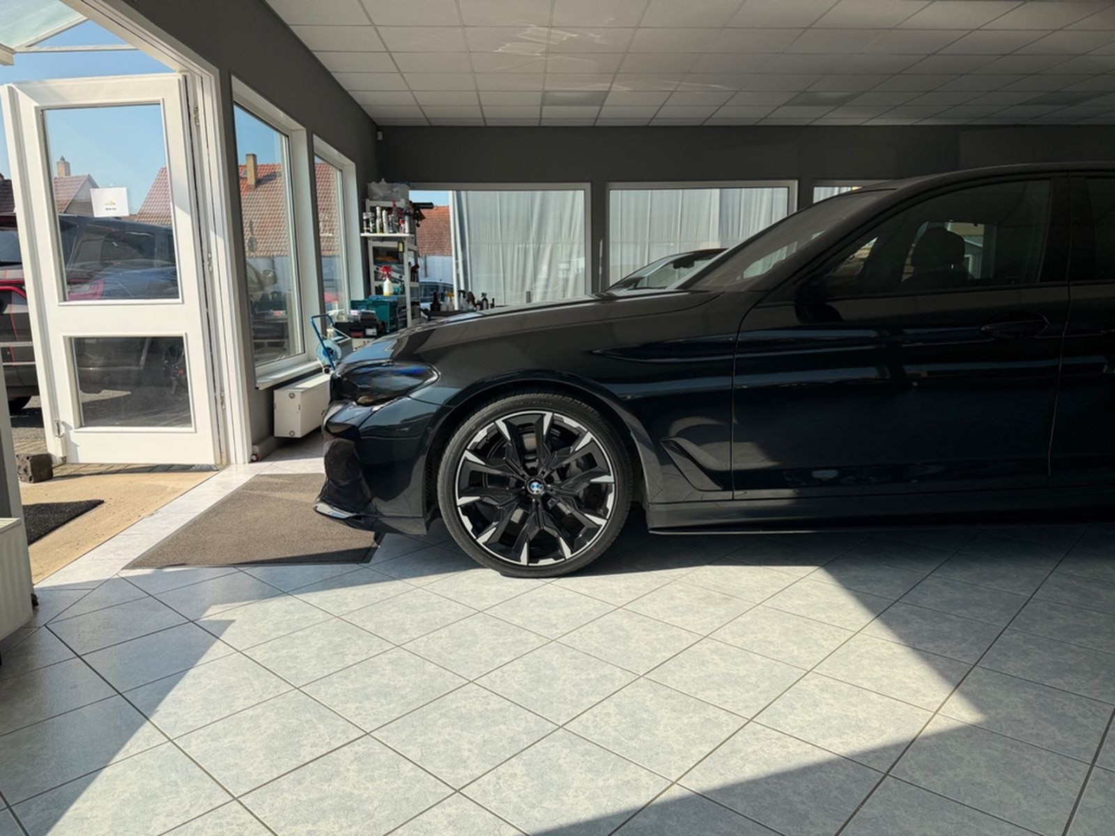 BMW 540i xDrive M.pak M-Perf  Lci Lacer Look foto 14