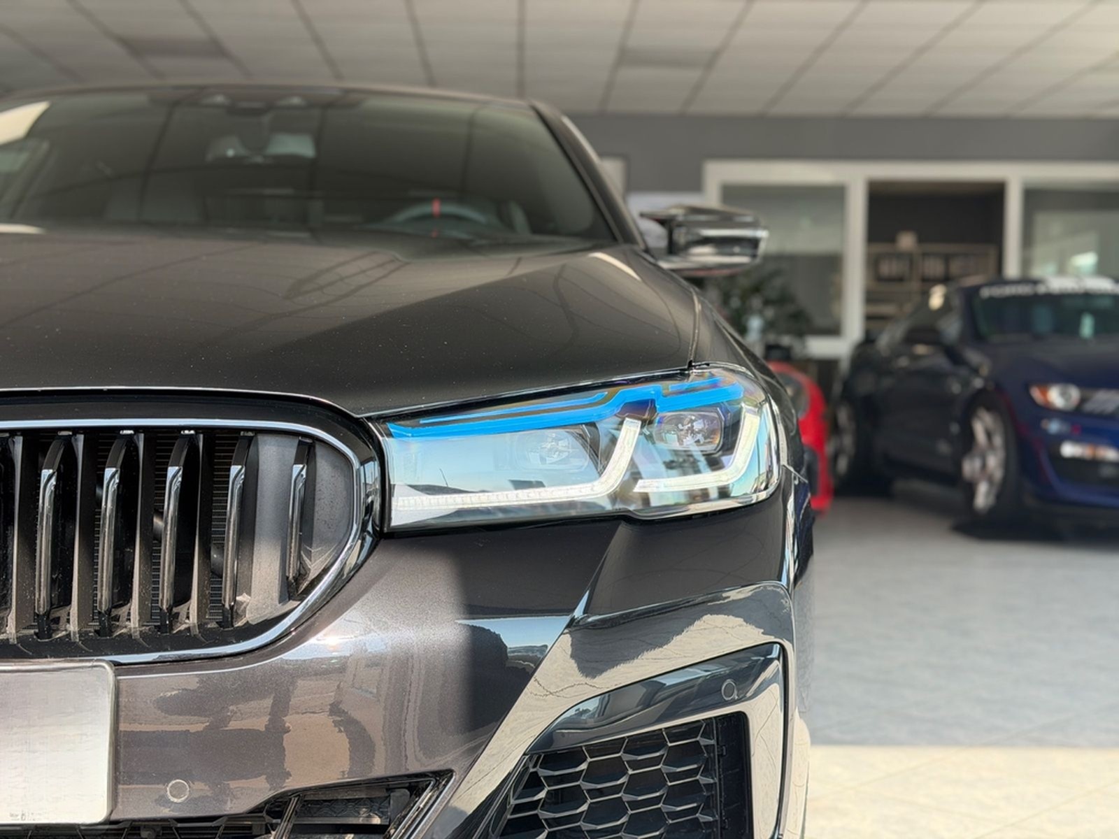 BMW 540i xDrive M.pak M-Perf  Lci Lacer Look foto 3
