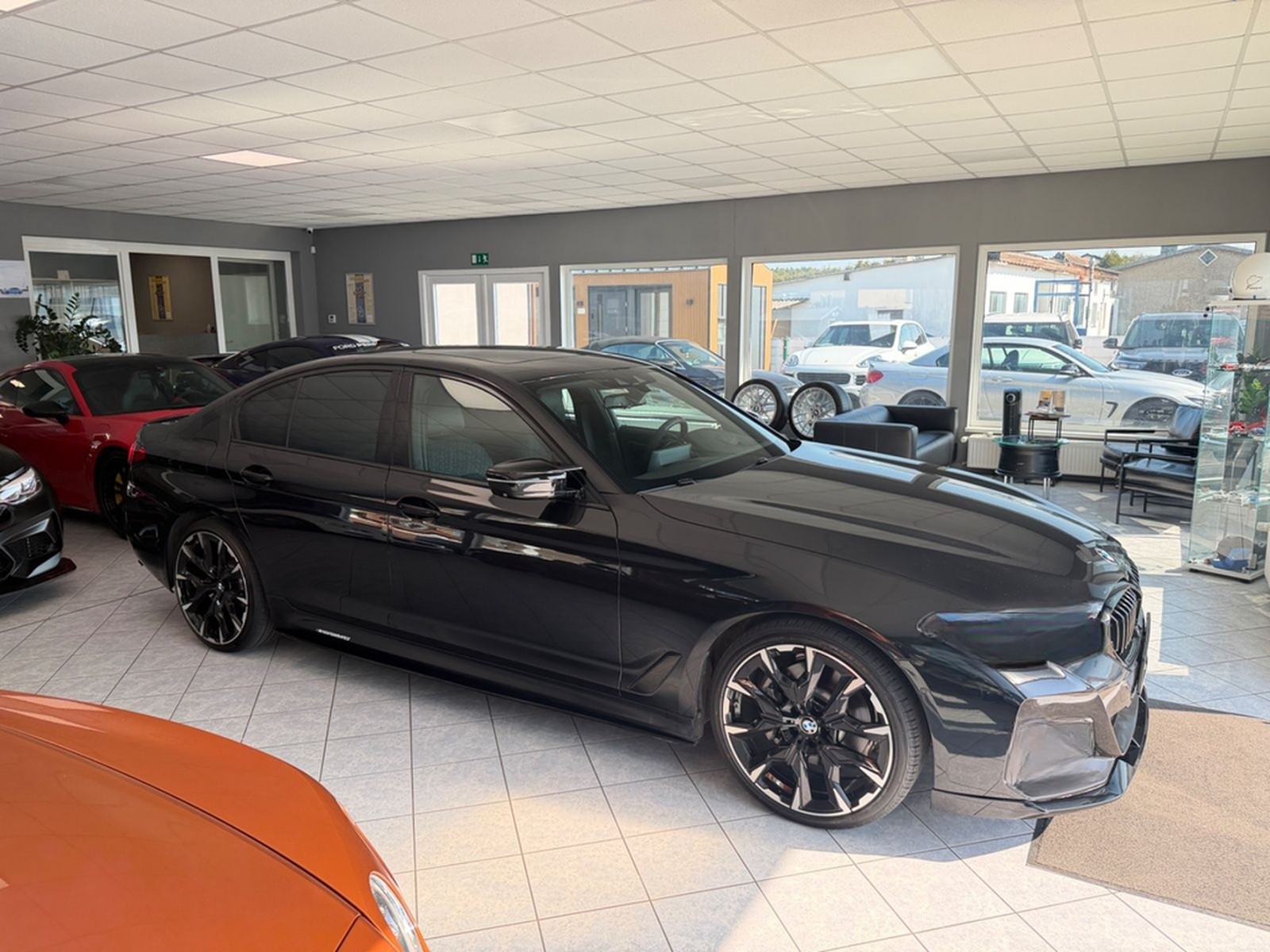 BMW 540i xDrive M.pak M-Perf  Lci Lacer Look foto 6