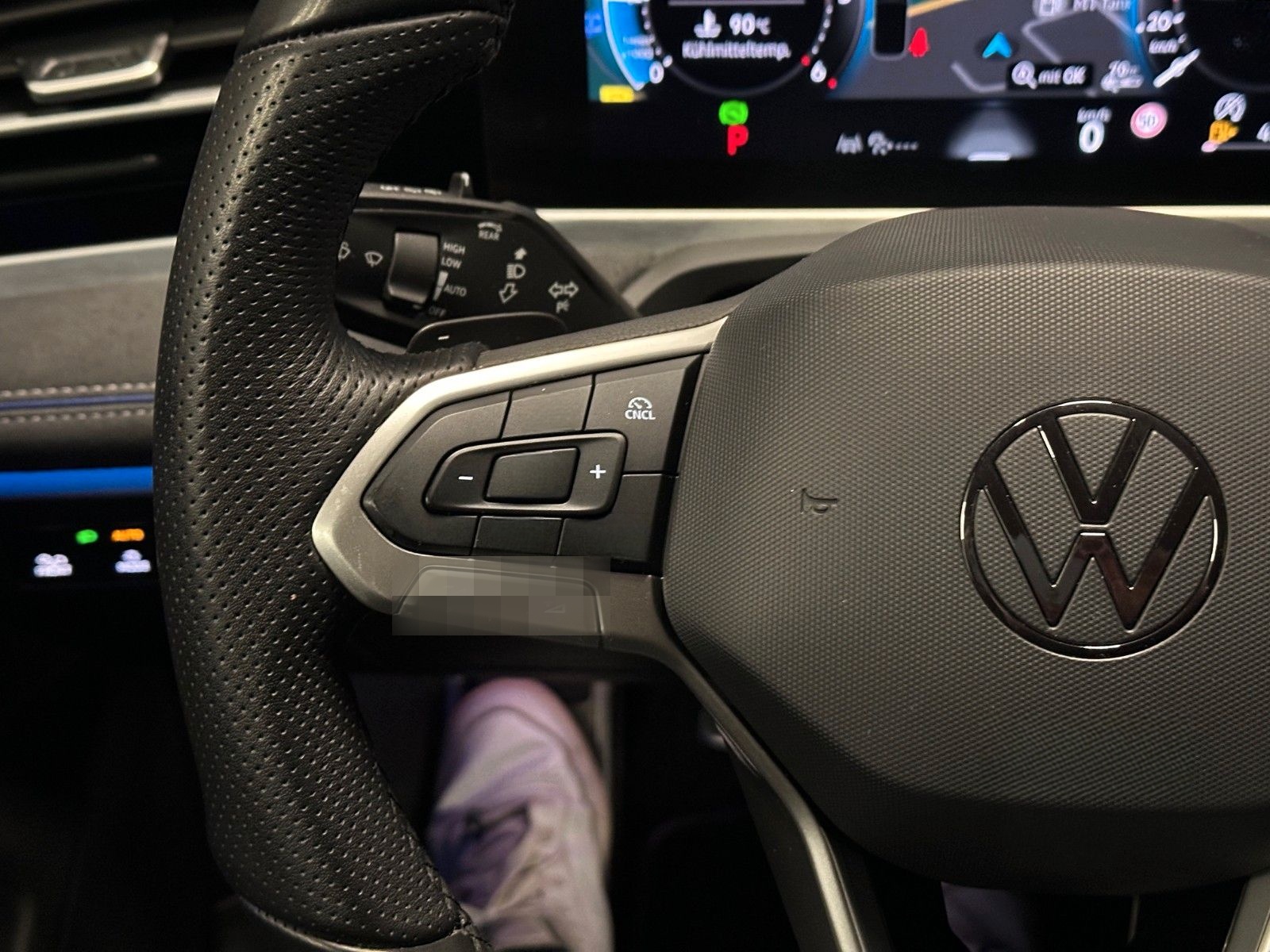 Volkswagen Passat Variant R-line/Black Style*IQ.Drive*HeadU foto 15