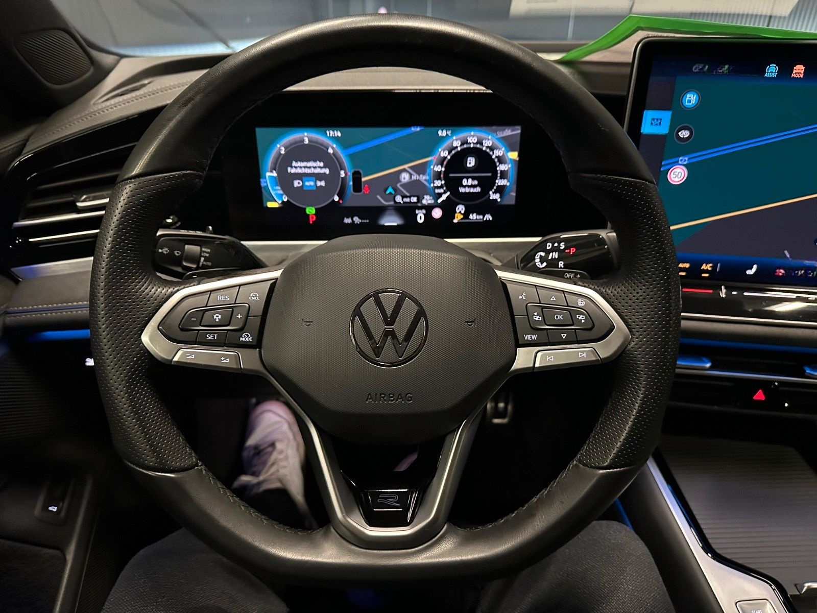 Volkswagen Passat Variant R-line/Black Style*IQ.Drive*HeadU foto 19