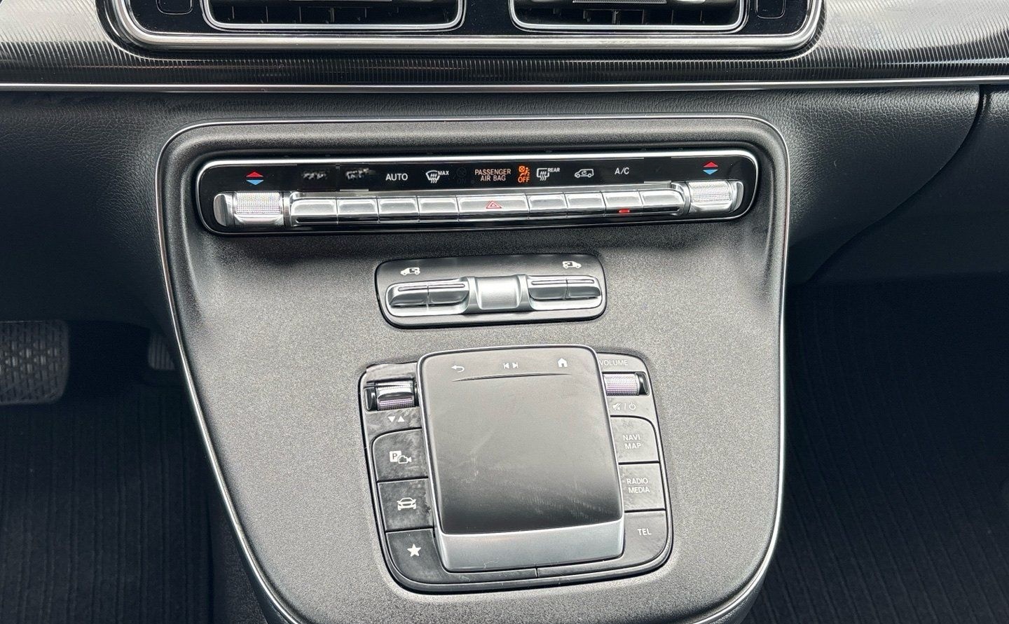 Mercedes-Benz EQV 300 lang MBUX Distr. AIRMATIC 360° el.Türen foto 19