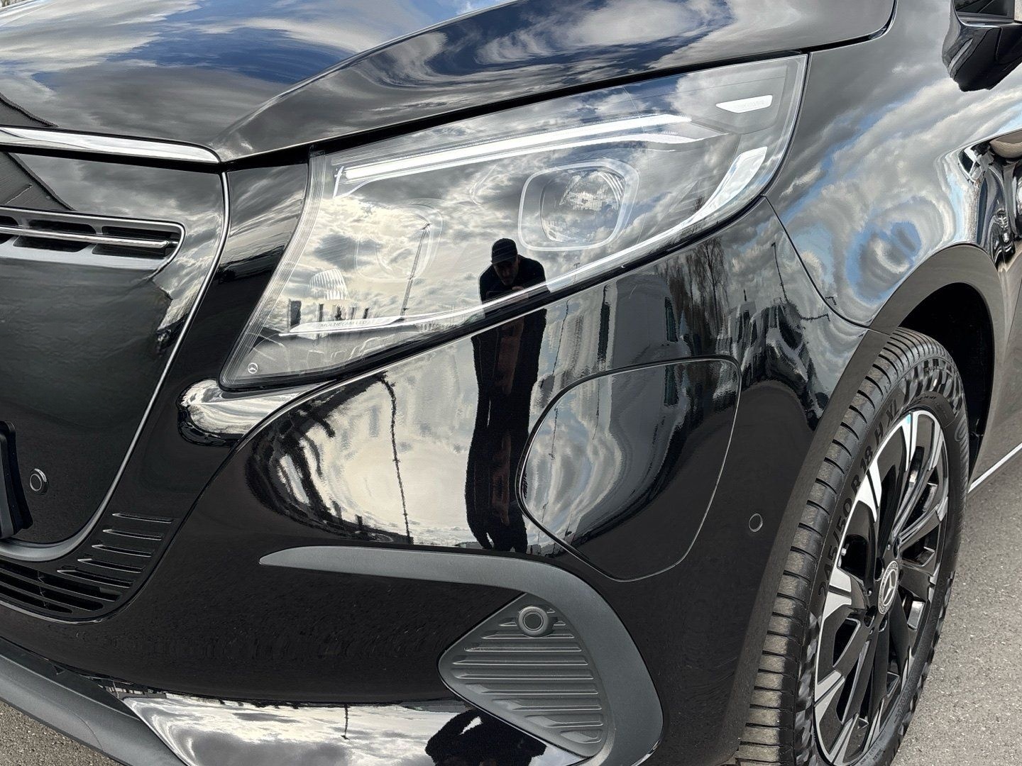 Mercedes-Benz EQV 300 lang MBUX Distr. AIRMATIC 360° el.Türen foto 7