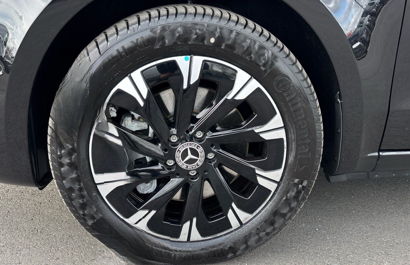 Mercedes-Benz EQV 300 lang MBUX Distr. AIRMATIC 360° el.Türen foto 8