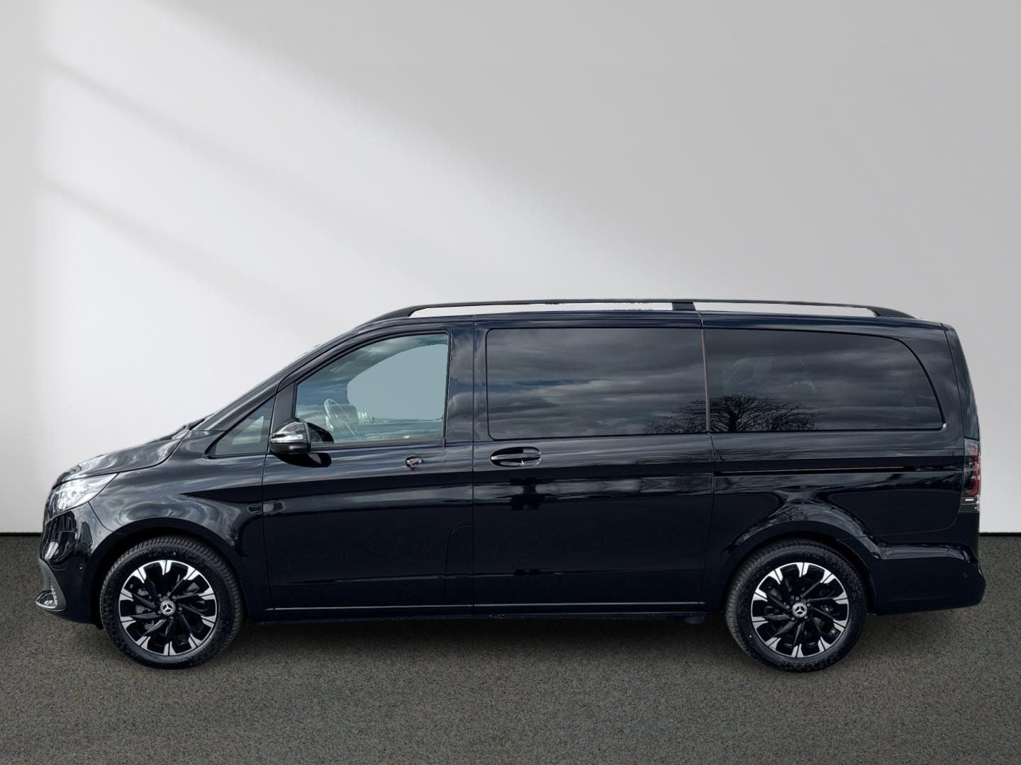 Mercedes-Benz EQV 300 lang MBUX Distr. AIRMATIC 360° el.Türen foto 3