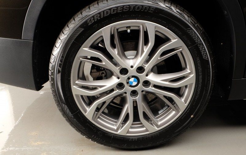 BMW X1 xDrive 20d (xLine Navi LED AHK HUD RFK) foto 13