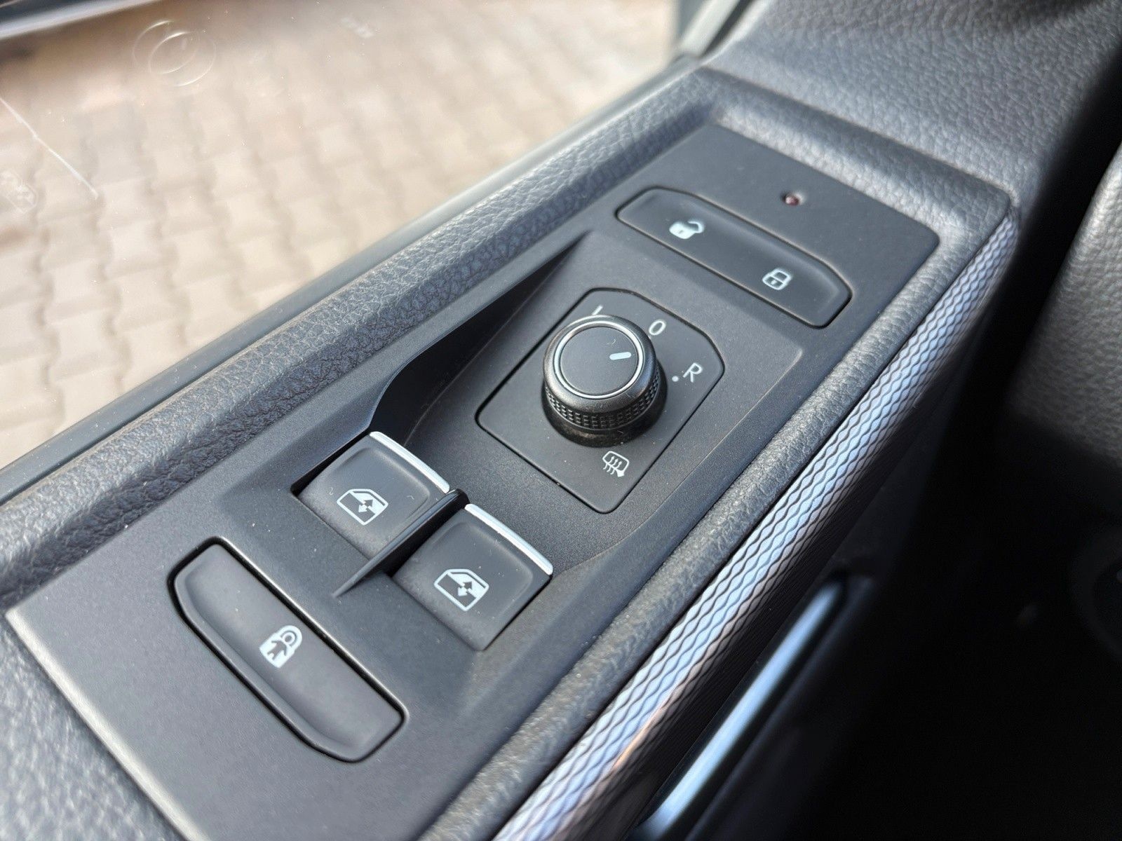 Volkswagen T6.1 Multivan Generation Six Leder Navi LED 1.Ha foto 20