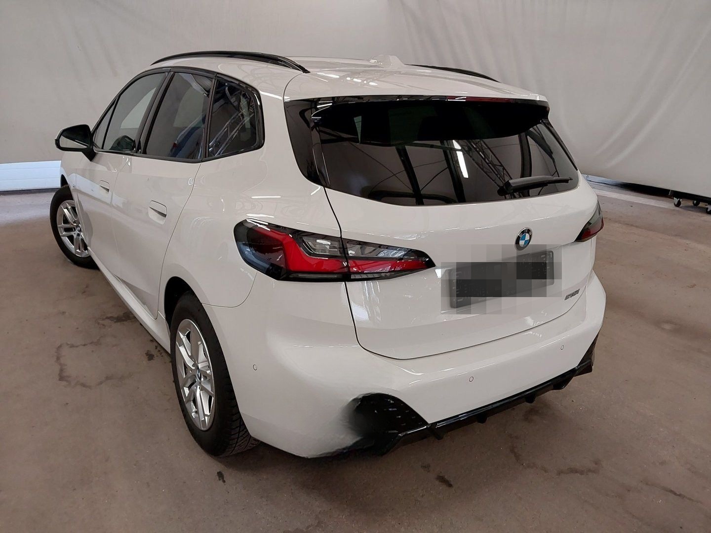 BMW 218i Active Tourer M Sport ACC AHK H/K HUD PANO foto 5