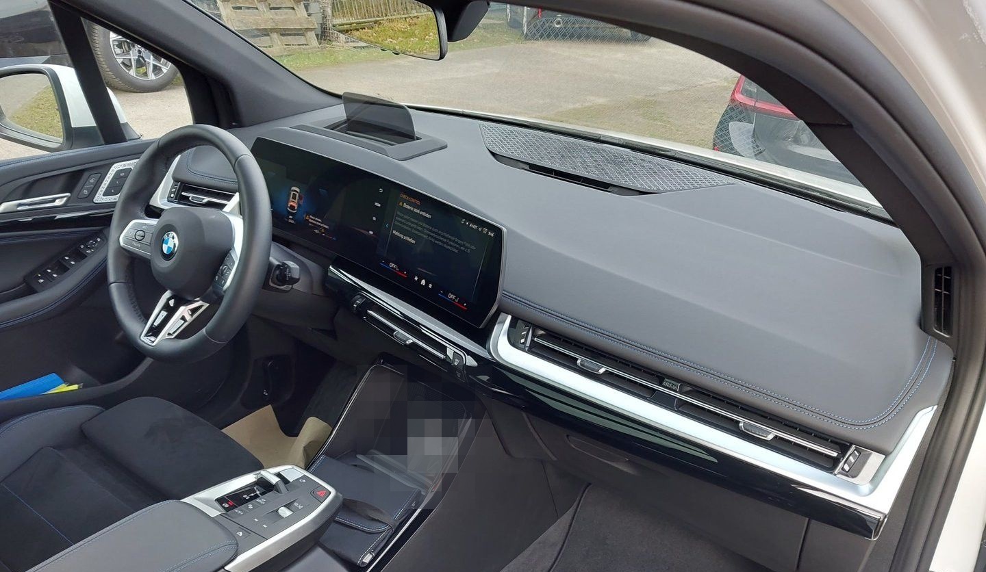 BMW 218i Active Tourer M Sport ACC AHK H/K HUD PANO foto 7