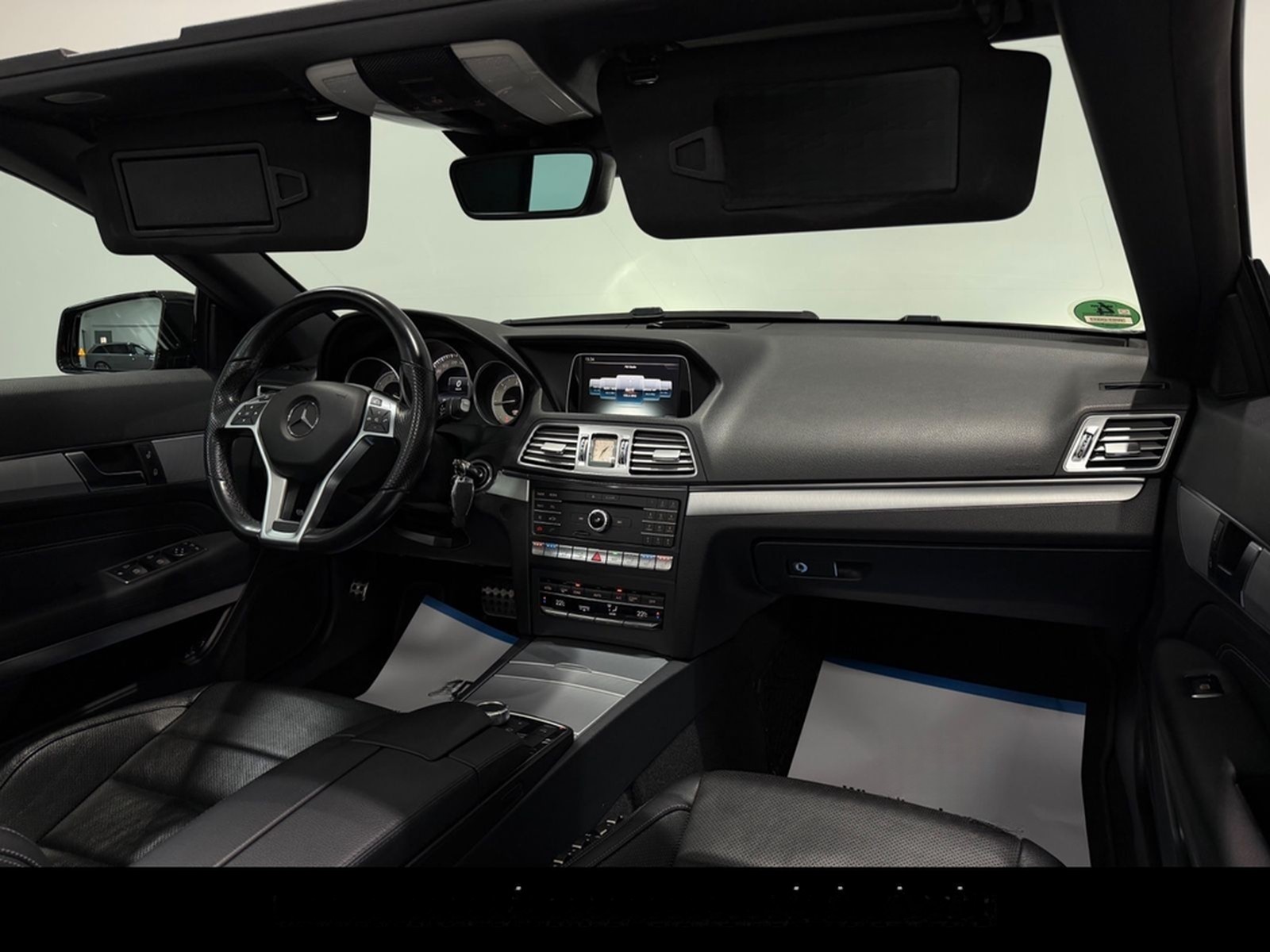 Mercedes-Benz E 220 d CABRIO BLUETEC/AMG-LINE/AIRSCARF/LED/AHK foto 2
