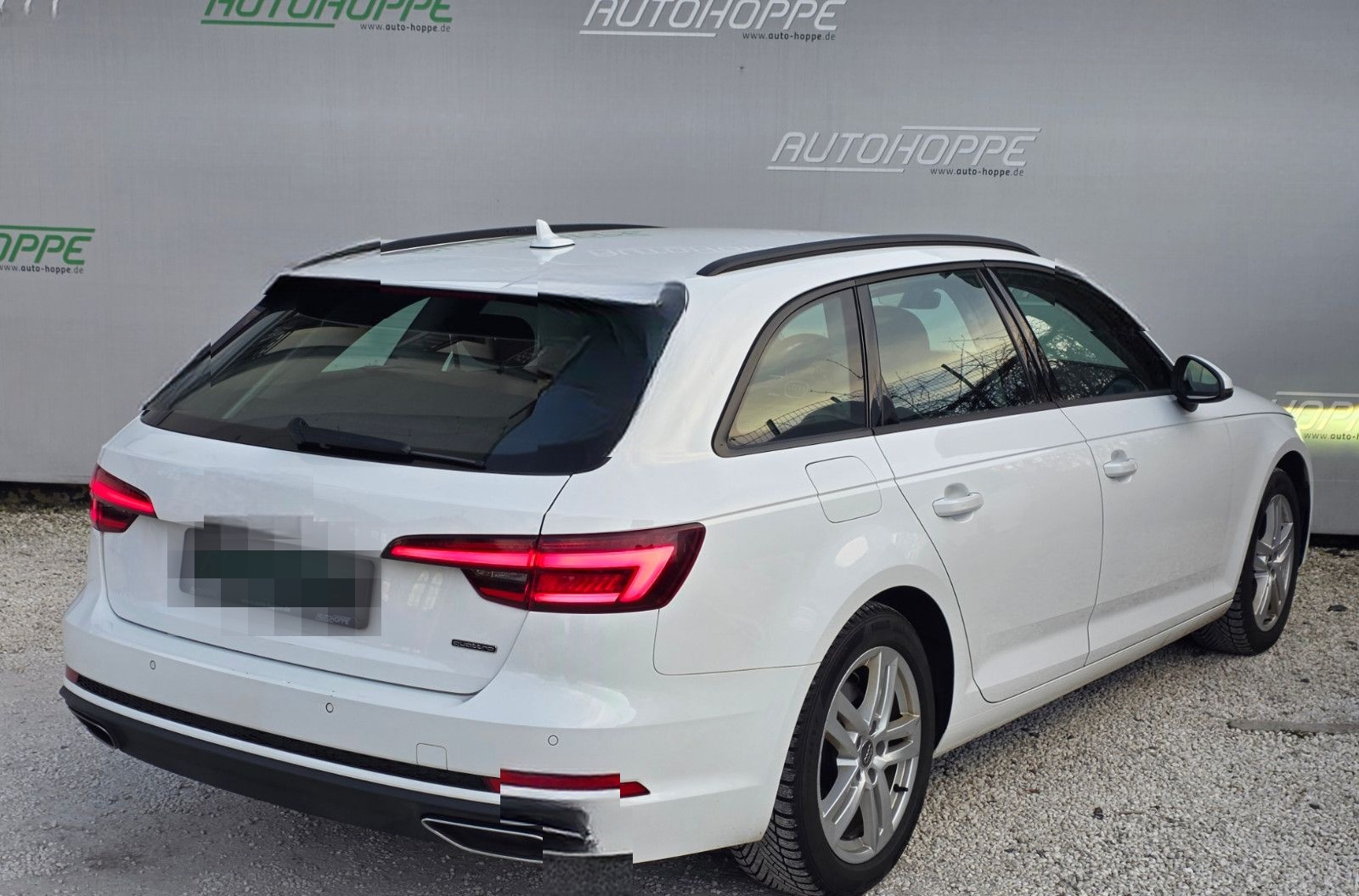 Audi A4 Avant 40 TDI quattro Virtual, STHZ, R-Kam,AHK foto 2