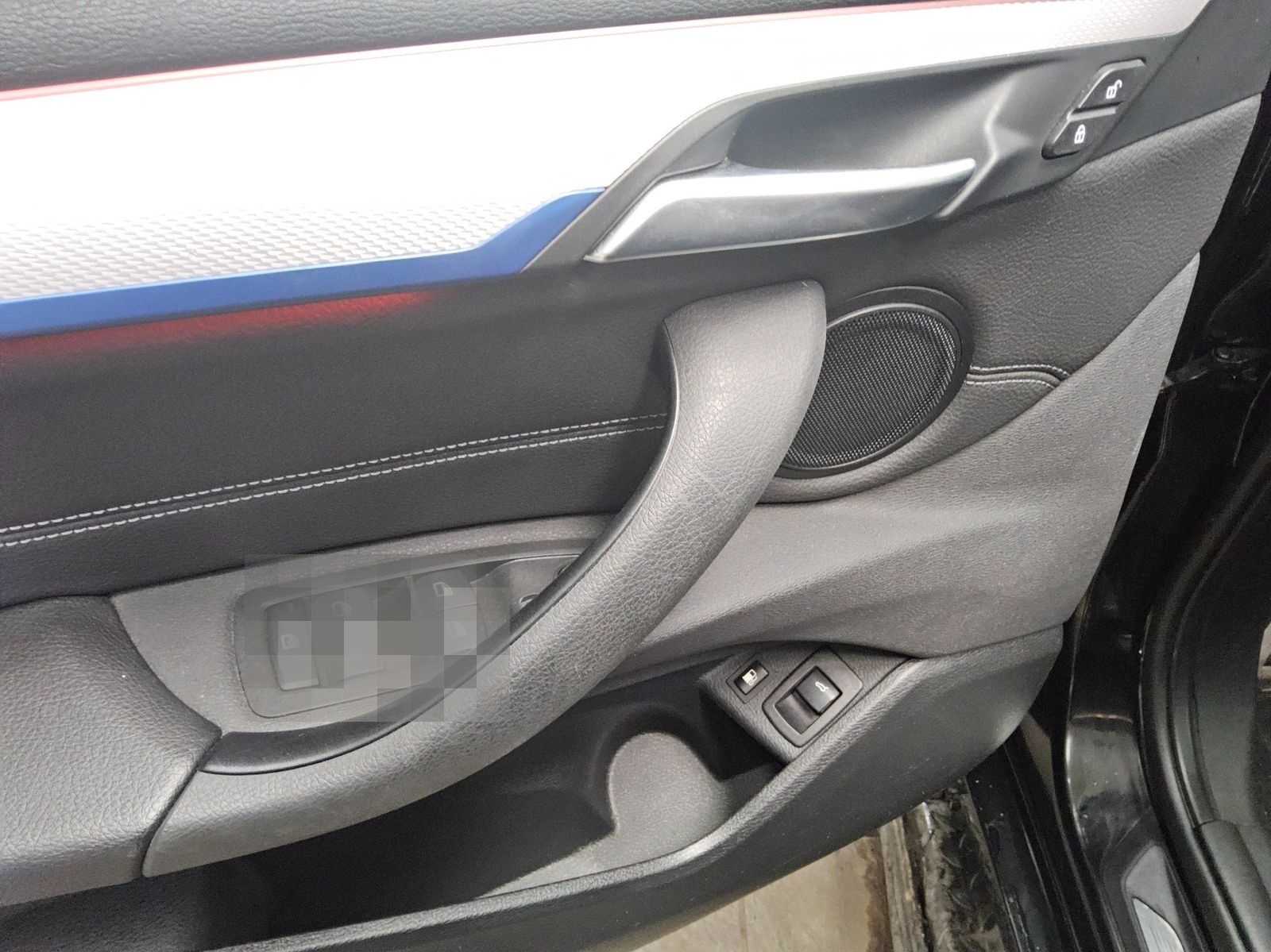 BMW X1 xDrive25e M-Sport Navi LED HuD Pano HiFi foto 9