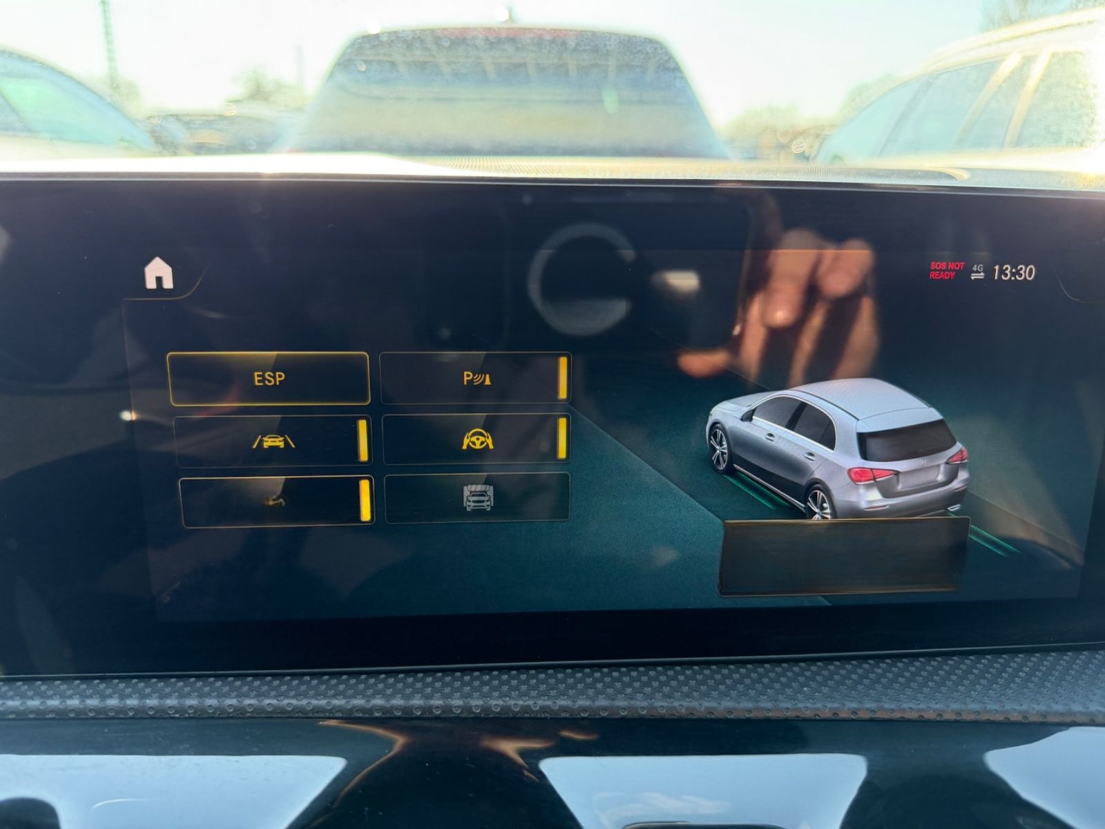 Mercedes-Benz A 200 AMG Pano, HUD foto 17