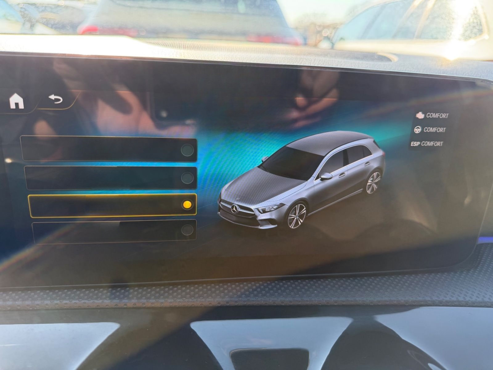 Mercedes-Benz A 200 AMG Pano, HUD foto 23