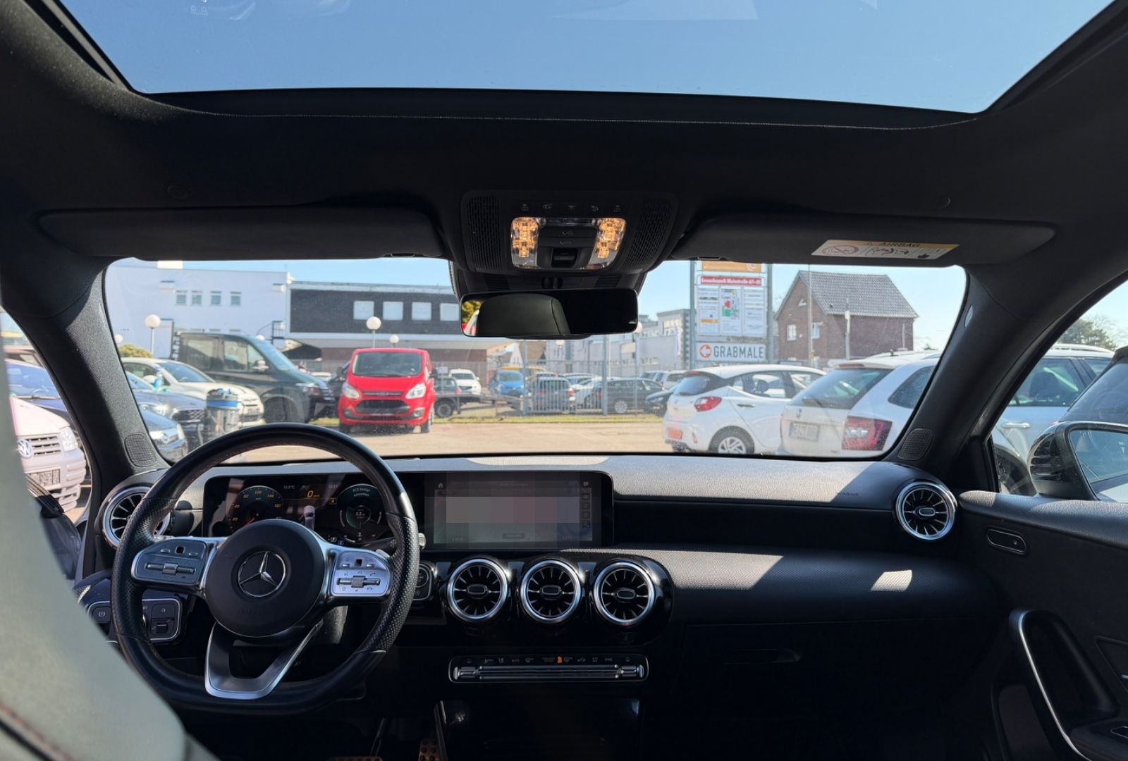 Mercedes-Benz A 200 AMG Pano, HUD foto 10