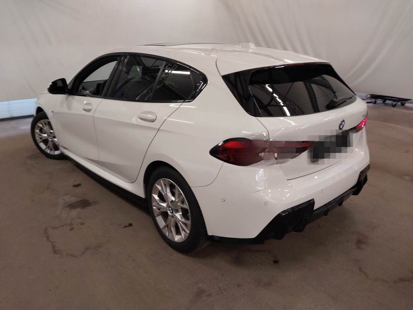 BMW 120i M Sport AHK ACC PANO SHZ 2ZK QI KZU adp.LED foto 5