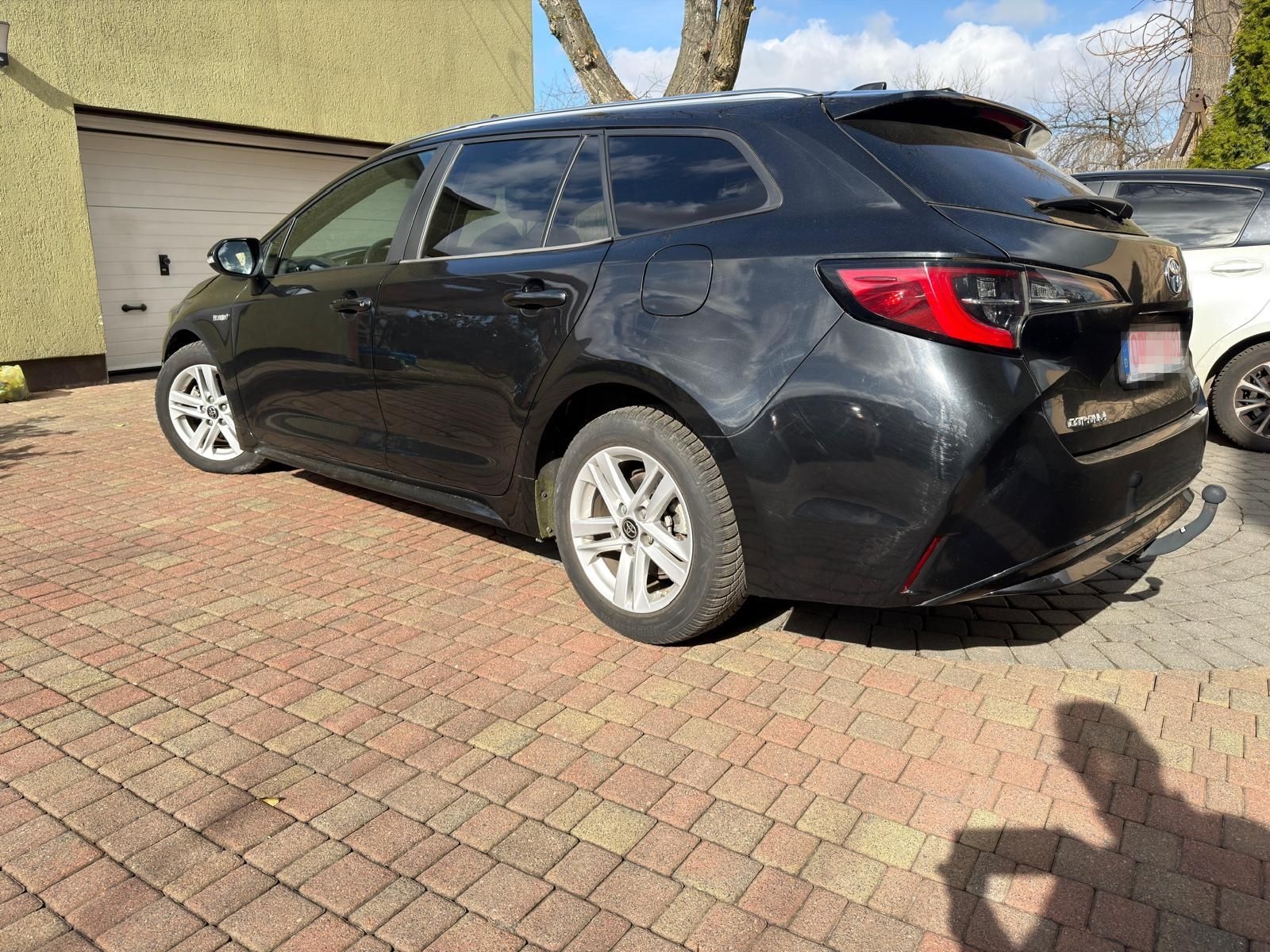 Toyota Corolla Hybrid Business Edition foto 3