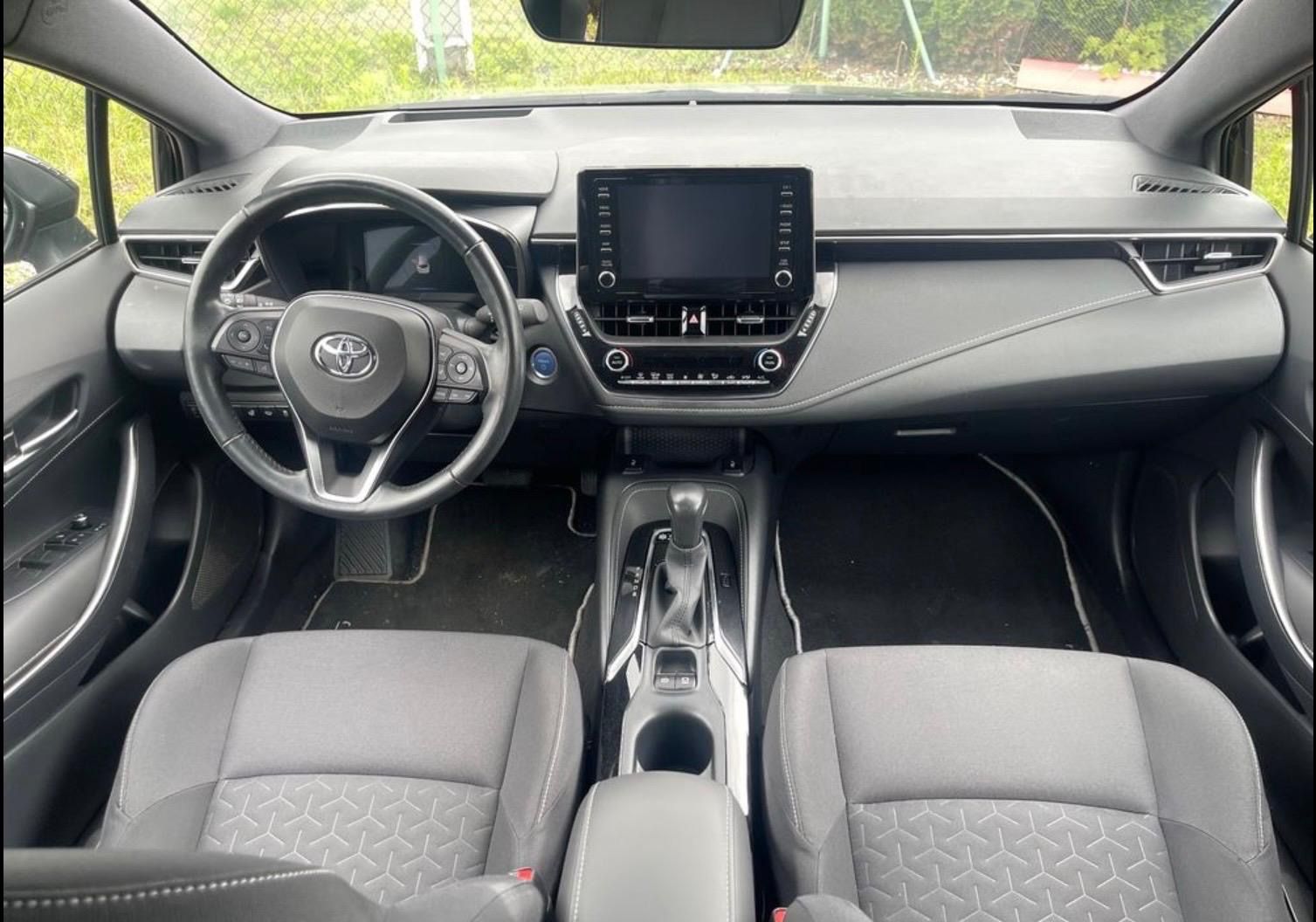 Toyota Corolla Hybrid Business Edition foto 8
