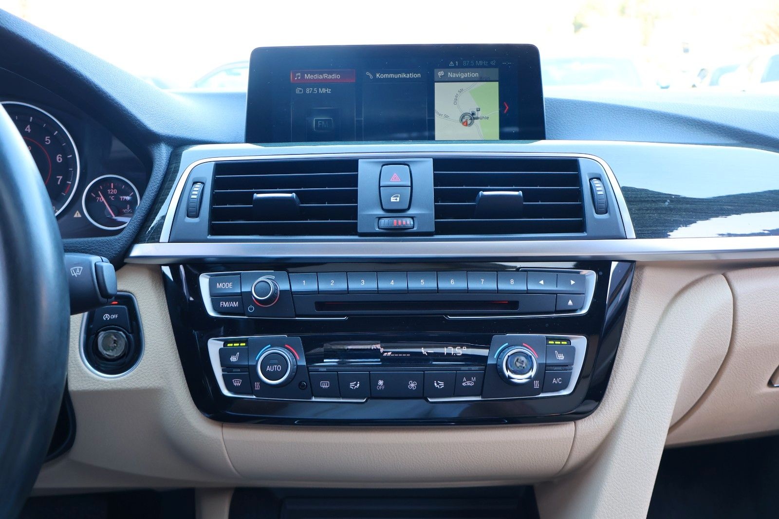BMW 330i xDrive M-PERFORMANCE/CARPLAY/HIFI/LED/RFK foto 16