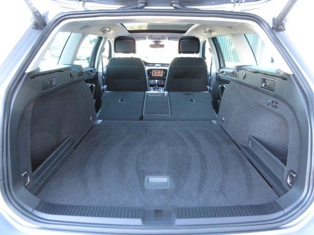 Volkswagen Passat Variant Nav AHK Pano E-Klappe Matrix-LED foto 15