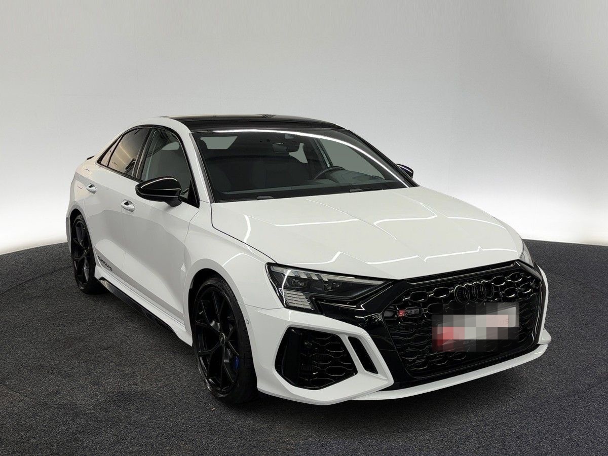 Audi RS 3 Limousine S tr. MATRIX NAVI RFK HUD VIRTUAL foto 5