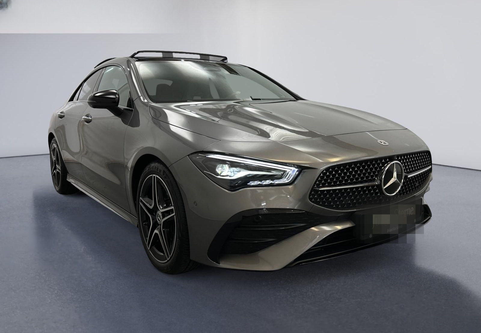 Mercedes-Benz CLA 200 d AMG  Night Pano BURMESTER DISTRONIC < foto 2