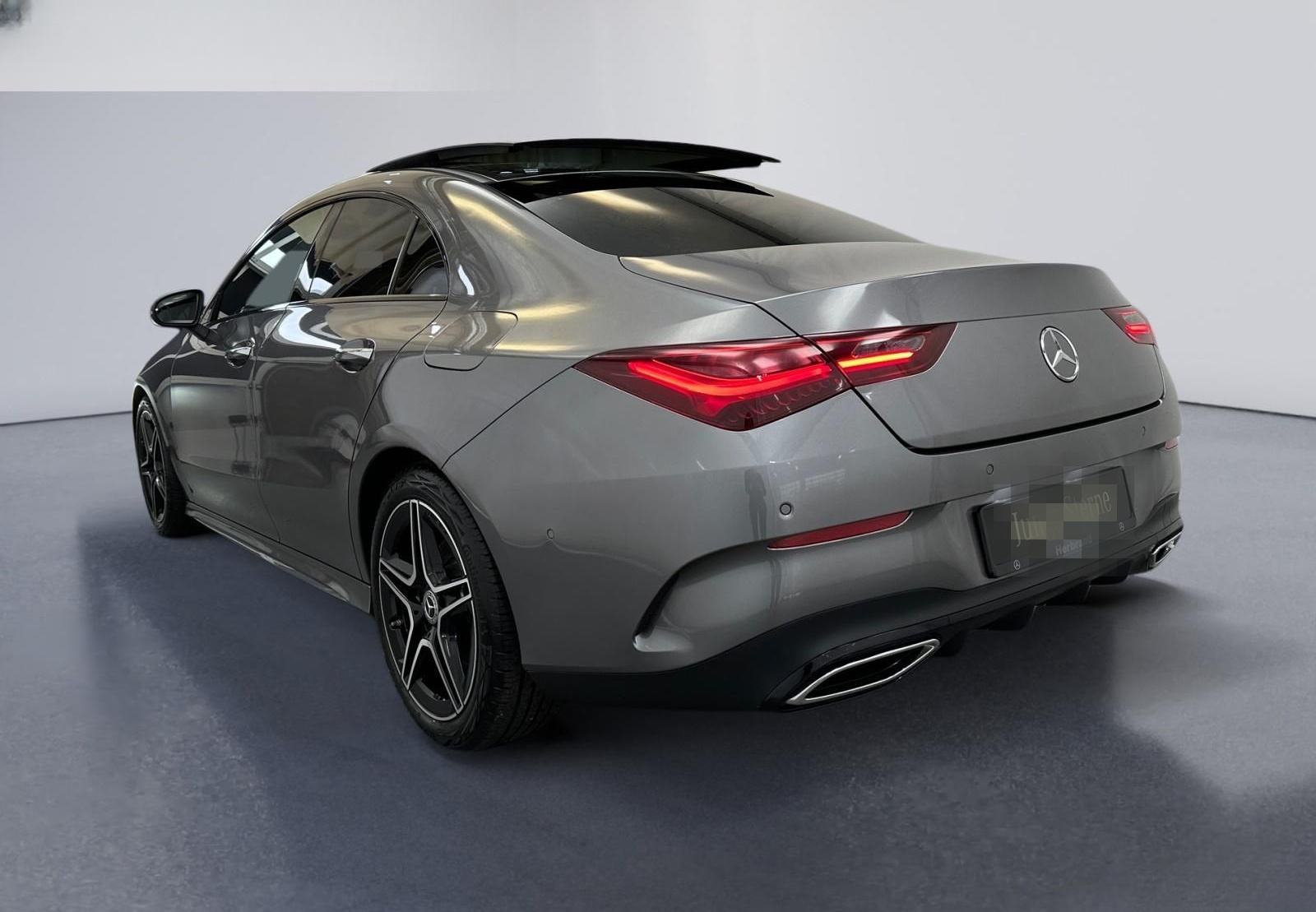 Mercedes-Benz CLA 200 d AMG  Night Pano BURMESTER DISTRONIC < foto 4