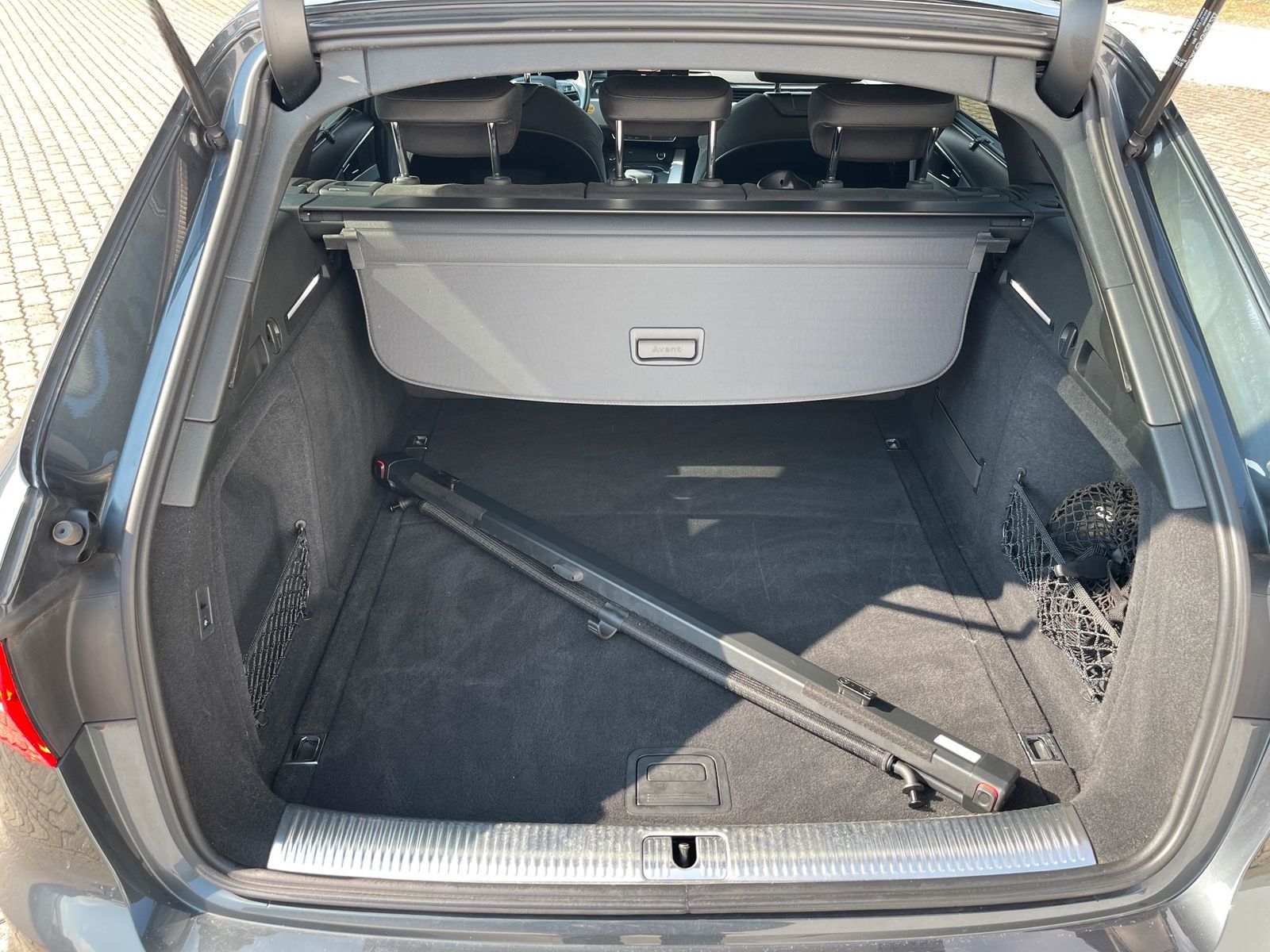 Audi A4 Av. Advanced 40 TDI S-tr ACC AHK eHECK LED PA foto 16