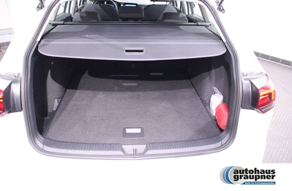 Volkswagen Golf VIII Variant 2.0 TDI Life KLIMA PDC LED foto 19