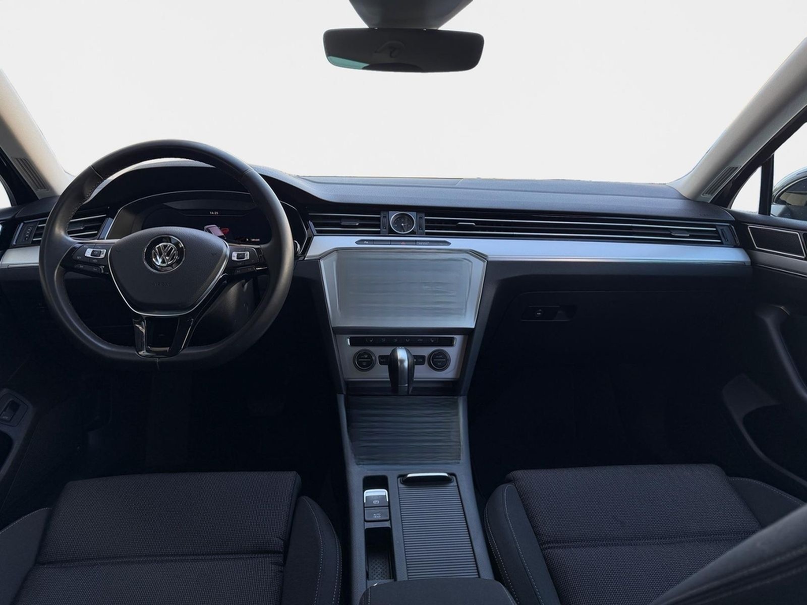 Volkswagen Passat Variant 1.5 TSI Comfortline DSG AHK WI... foto 11