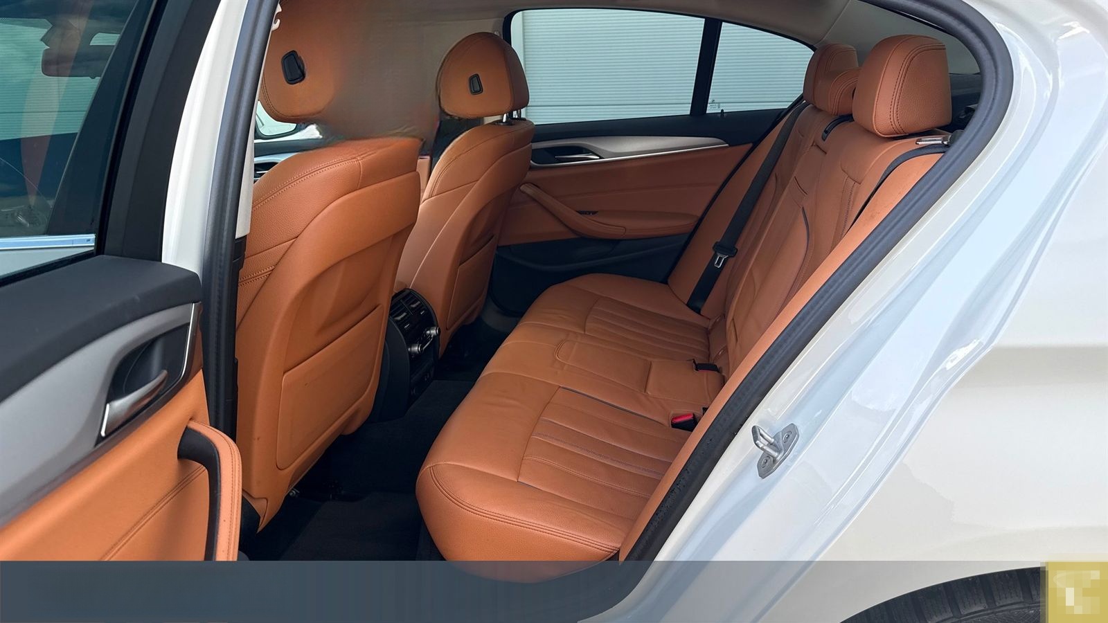 BMW 540d xDrive Lim LCPro.RFK,DAB,SHZv+h foto 8