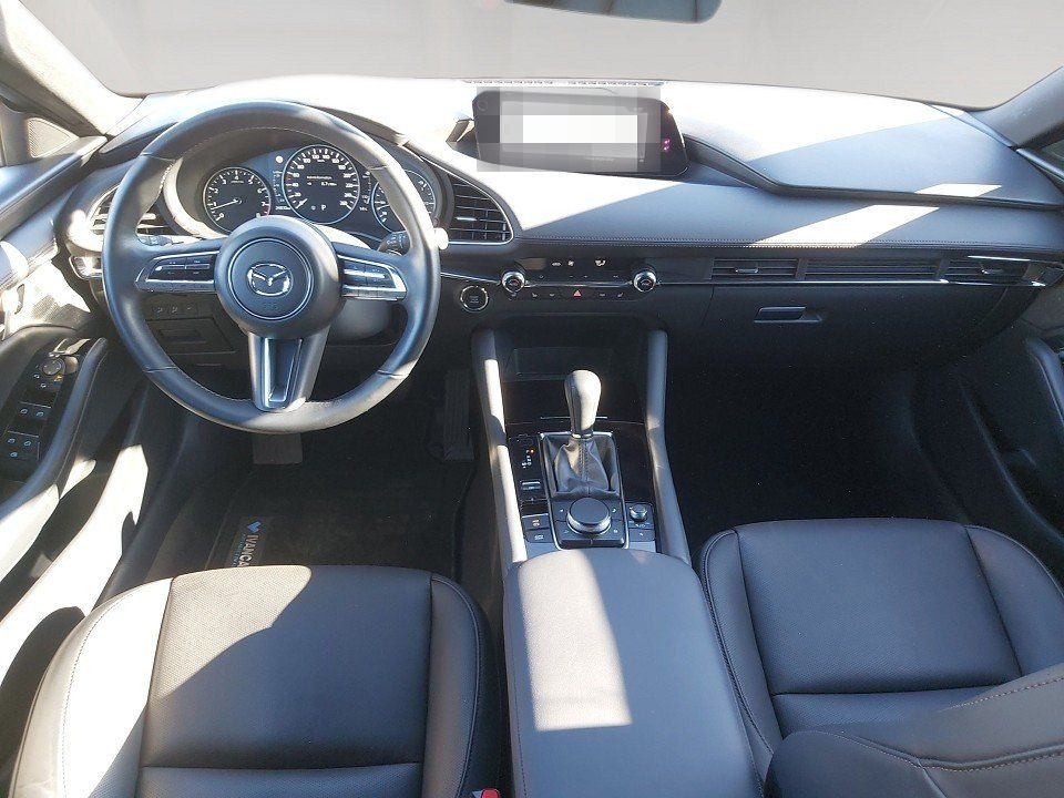 Mazda 3 X 2.0i 186PS A/T SELECTION DES-P PRE-P LED-S foto 11