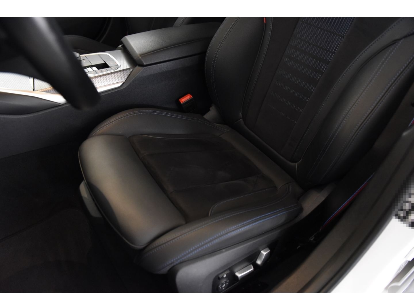 BMW 330 i xDrive M Sport Pro Panoramadach Standheizu foto 12