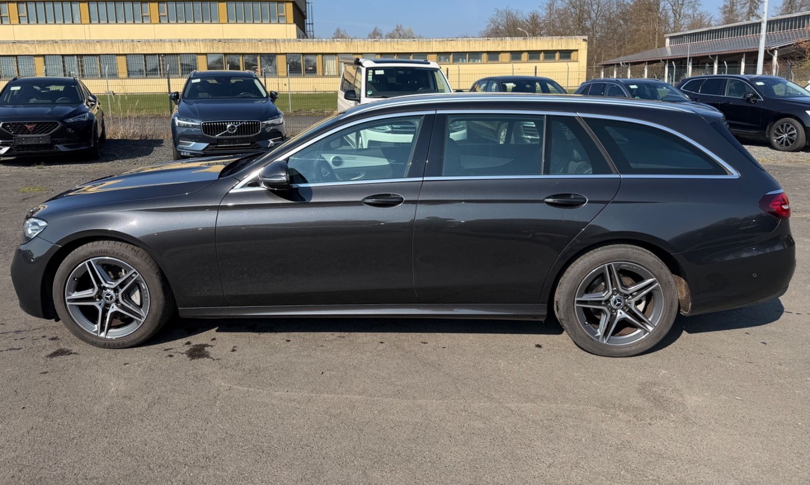 Mercedes-Benz E 200d T  AMG 1.Hand Memory Navi Kamera Digital foto 8