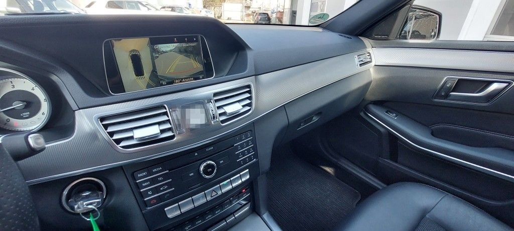 Mercedes-Benz E 250 T 4Matic 7G-TRONIC Avantgarde foto 11