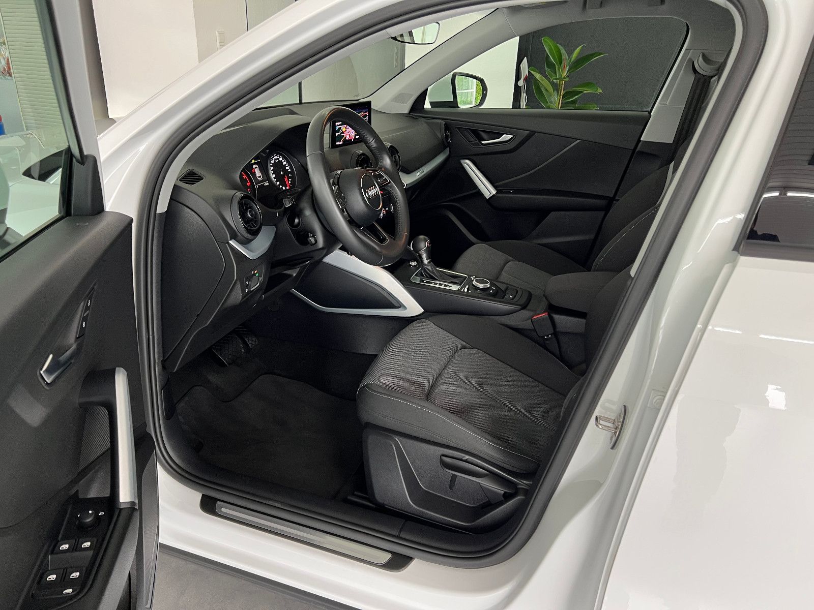 Audi Q2 1.4 TFSI S tronic sport *LED*ACC*AHK*1.Hd* foto 12